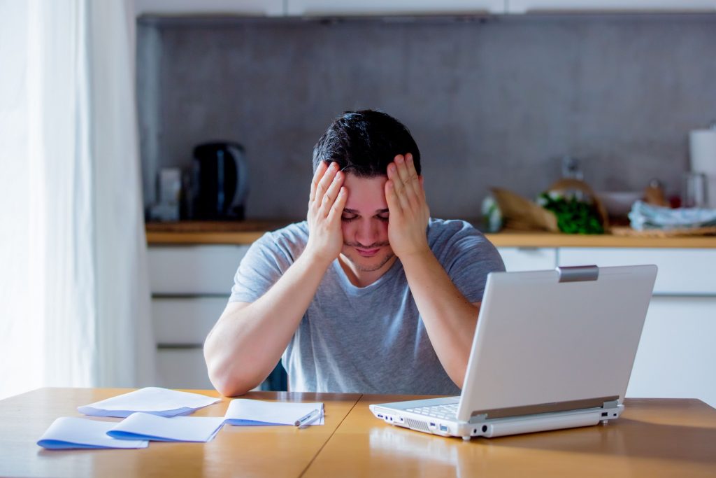 Buscar empleo teletrabajar